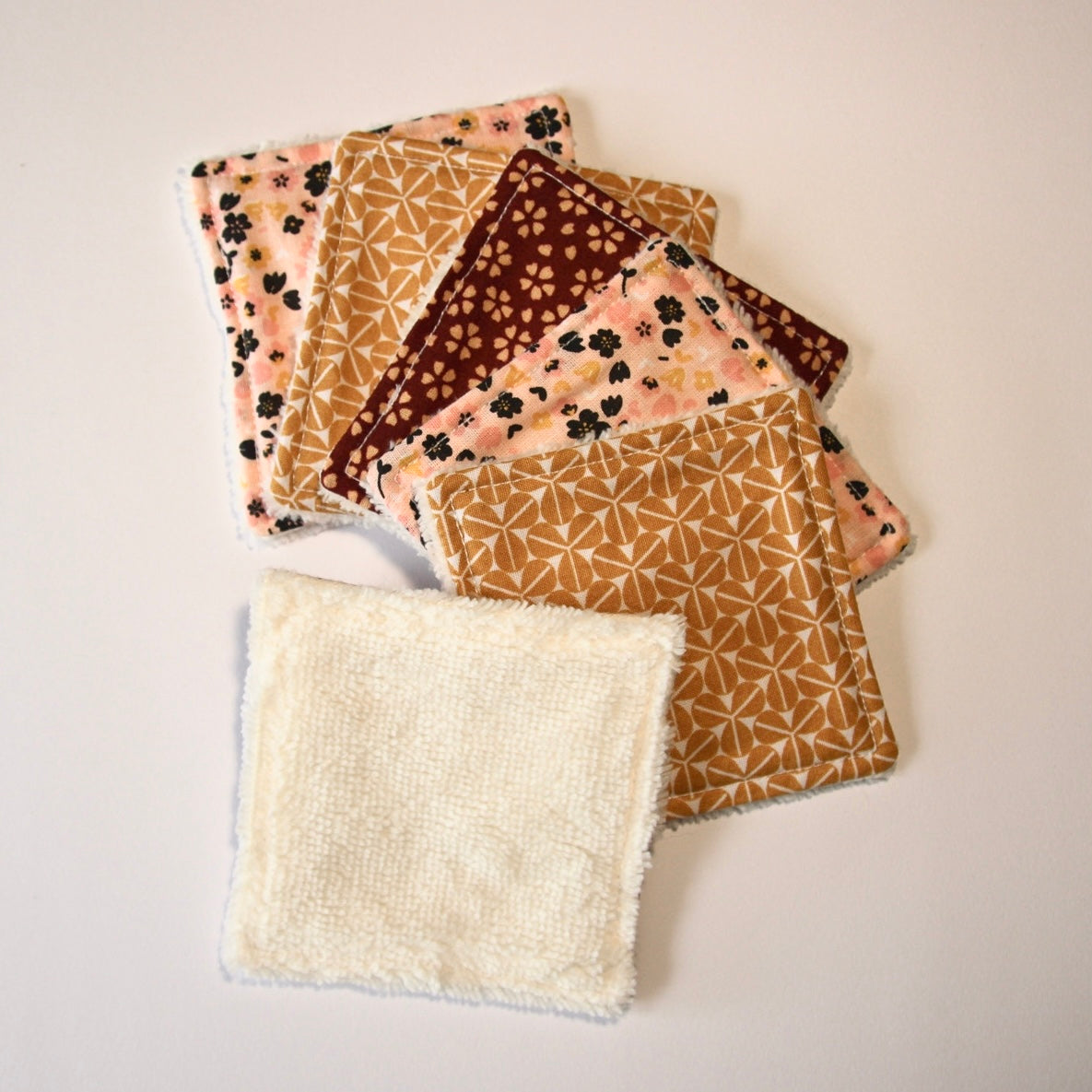 Lingettes démaquillantes carrées lot de 6